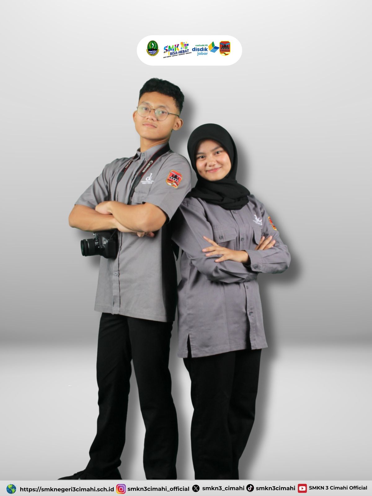 Foto Seragam