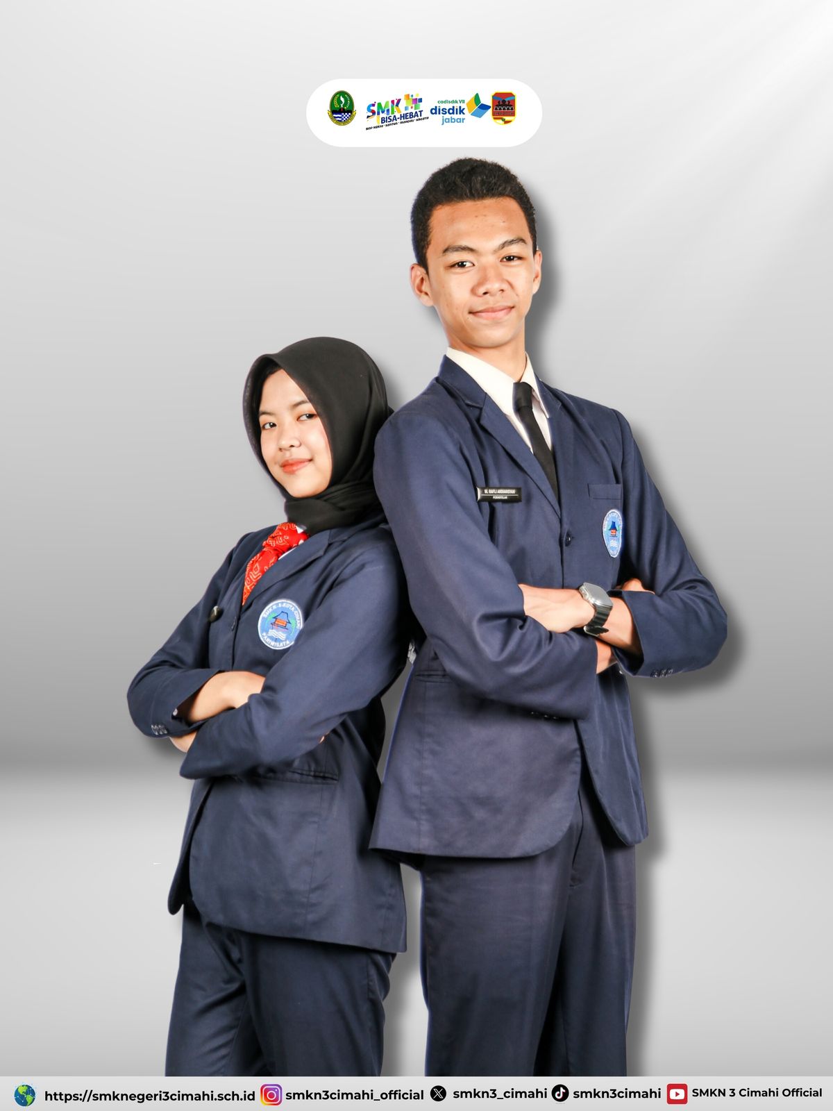 Foto Seragam