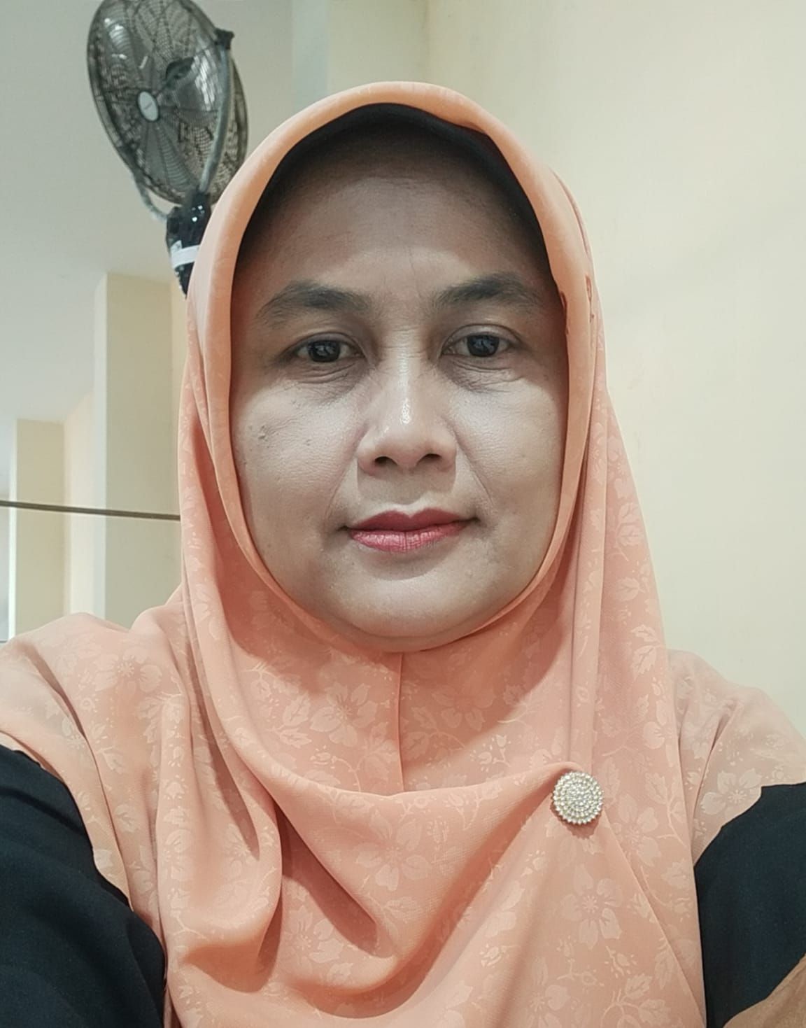 Tuti Supriyanti., S.Pd