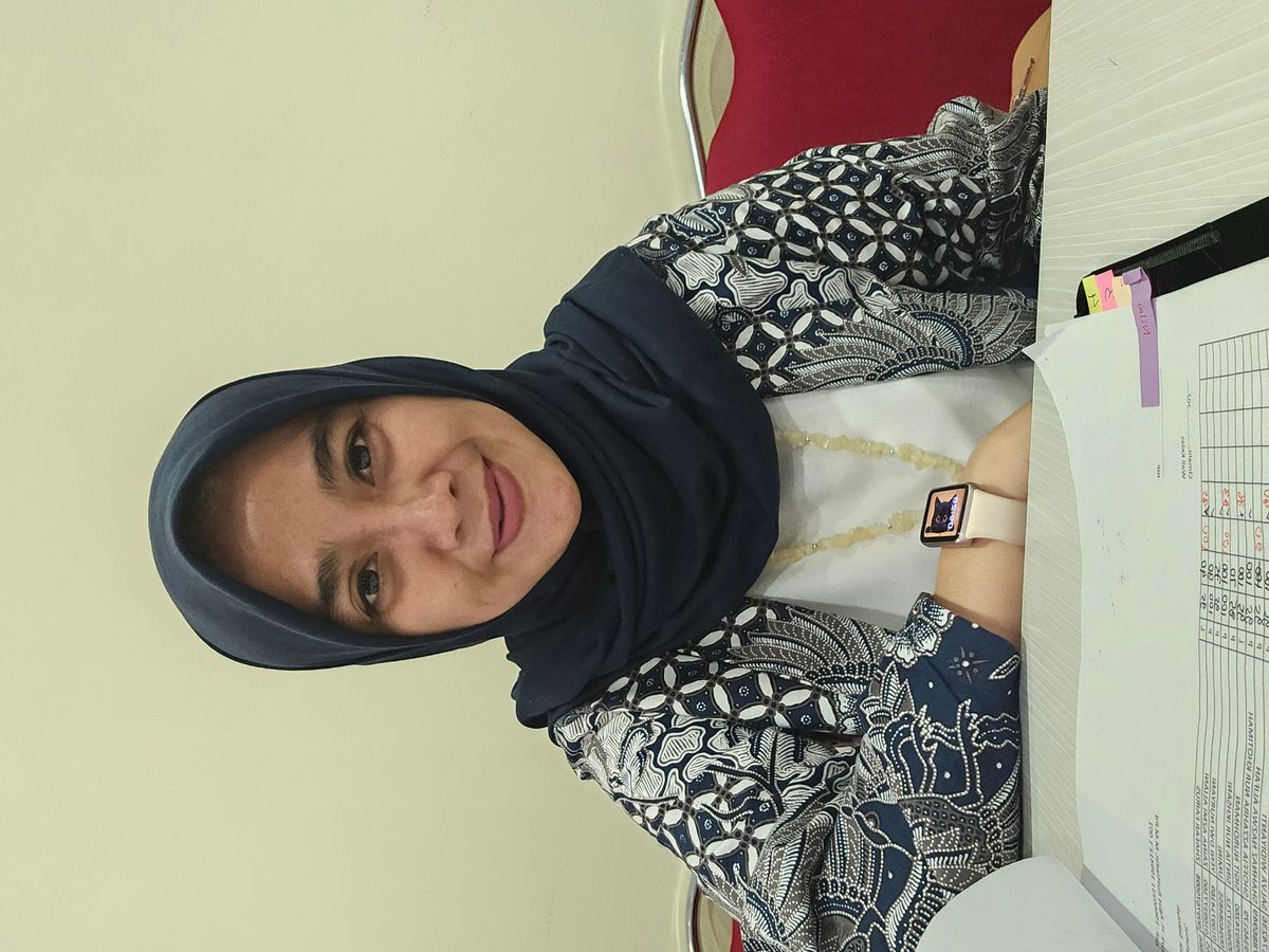 Nur Inda Esharachmawanti., S.Pd