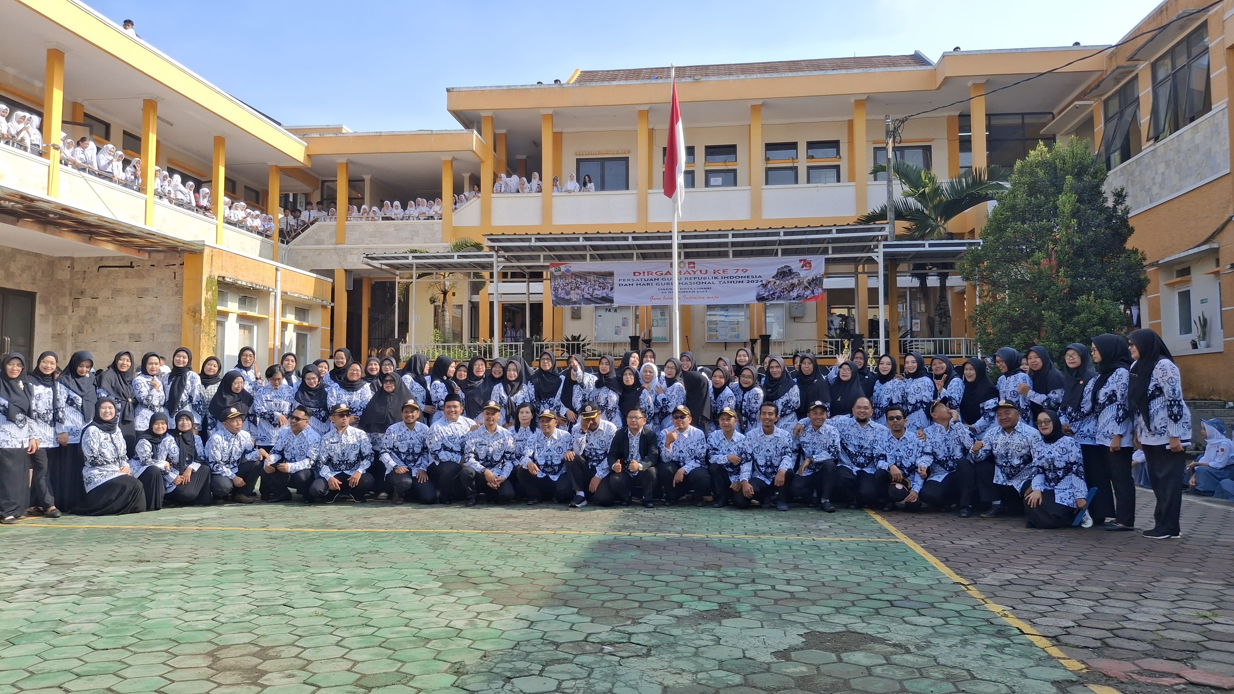 Foto guru SMKN 3 Cimahi 