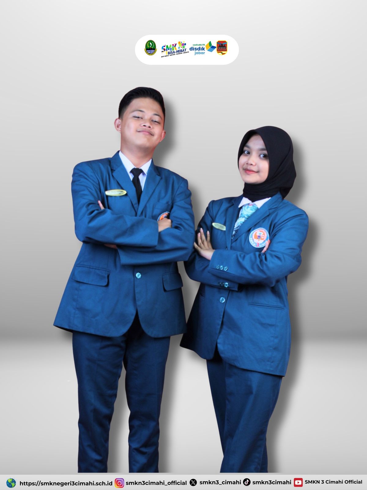 Foto Seragam